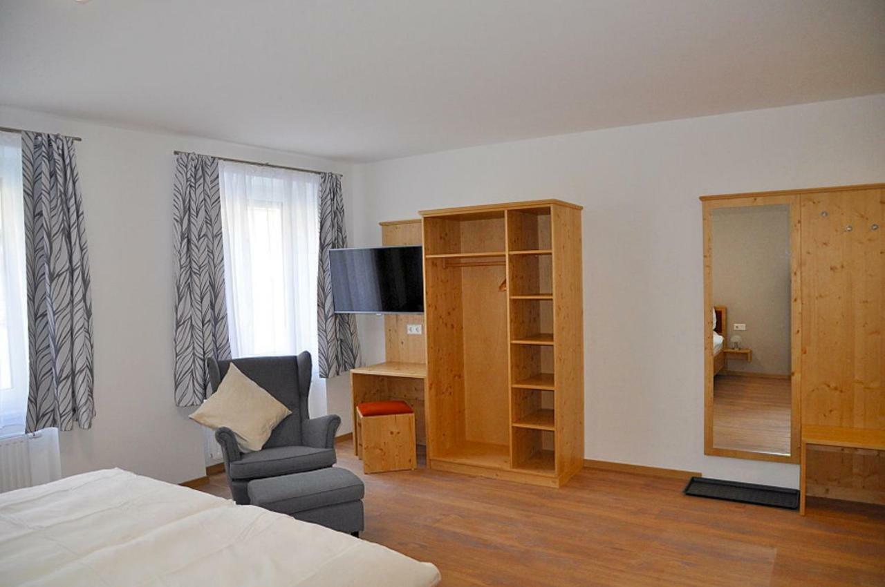 Bed and Breakfast Bed Bike & Breakfast Traismauer Exterior foto